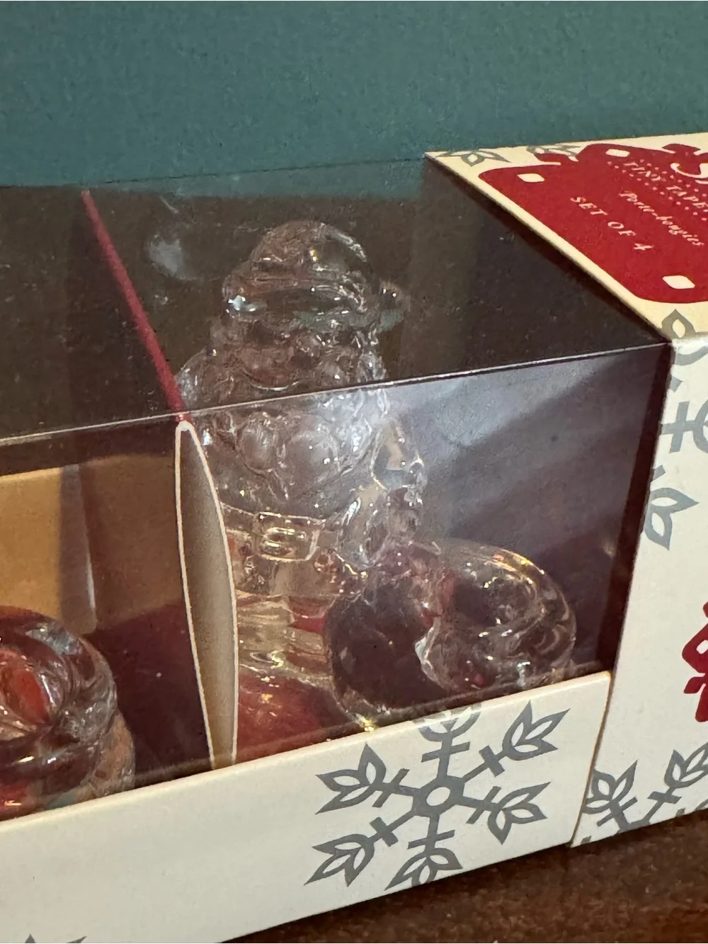 Set of 4 Williams Sonoma Glass SANTA Tiny Taper Candle Stick Holders in Box